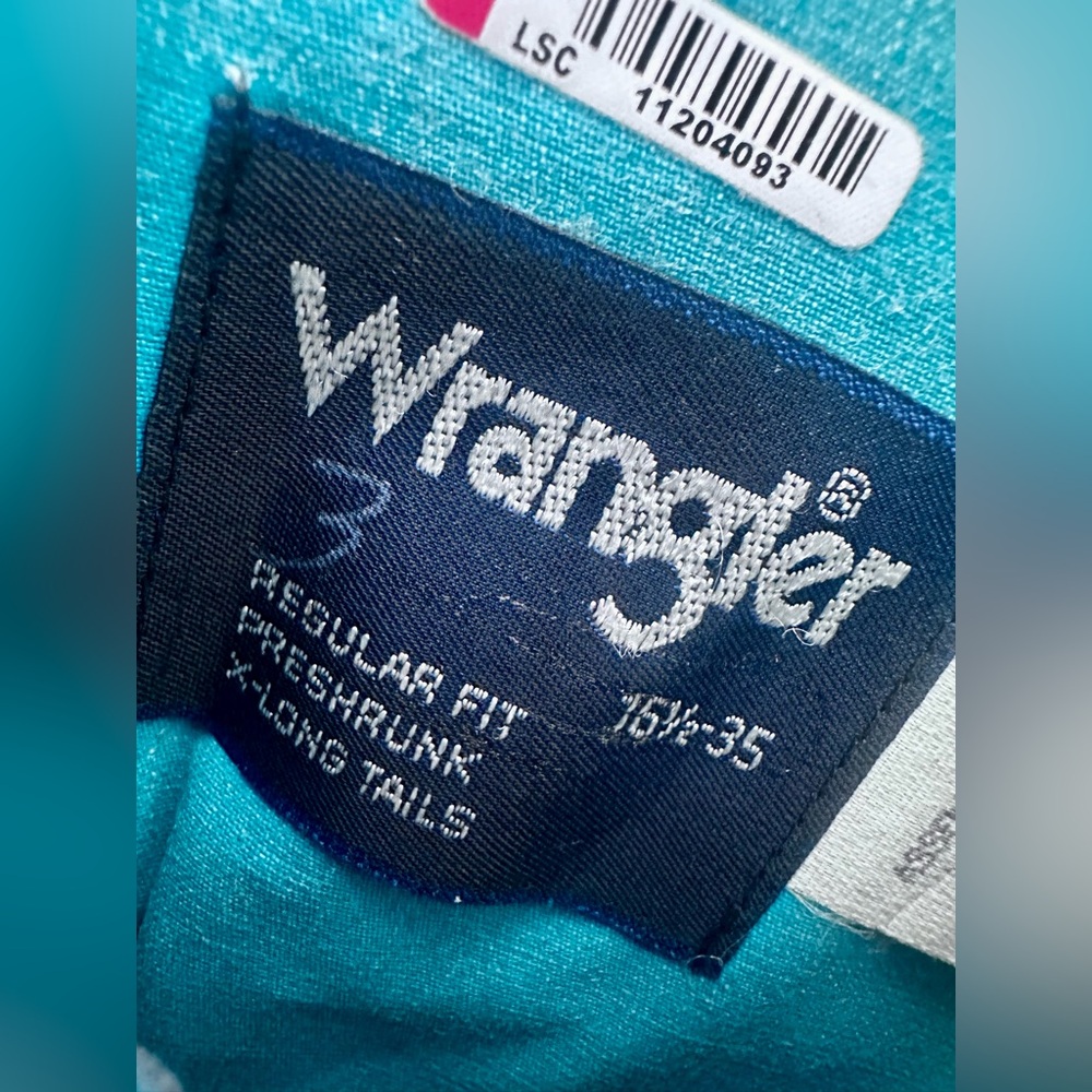 Vintage Wrangler Turquoise and Purple Geometric Shirt - Picture 4 of 8